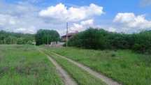 Ділянка для дачи, поруч ліс та річка.