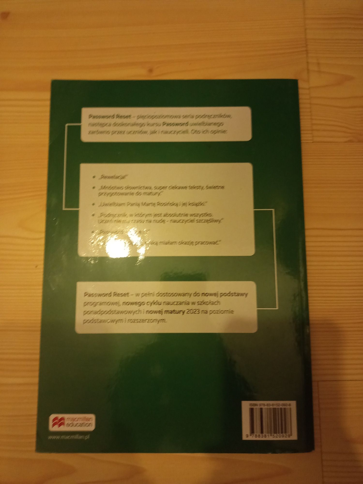 Podręcznik do angielskiego Password Reset B1+