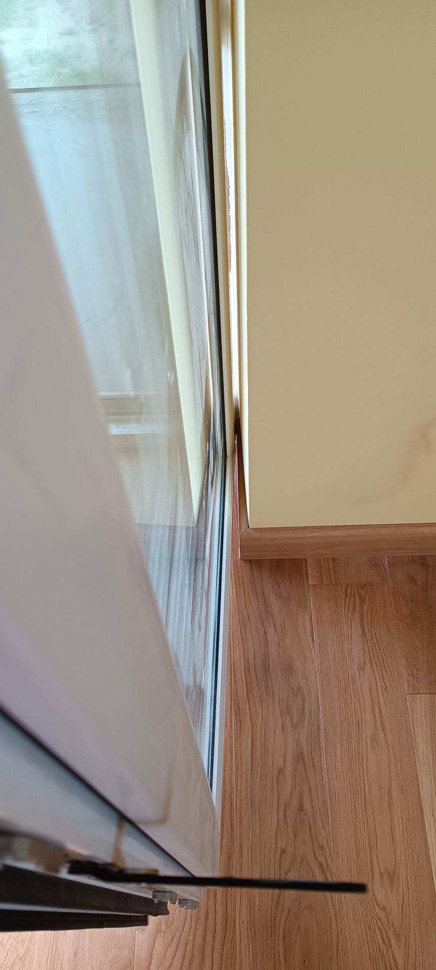 Listwy przypodłogowe dębowe, cokoły, ćwierćwałki, listwy kątowe