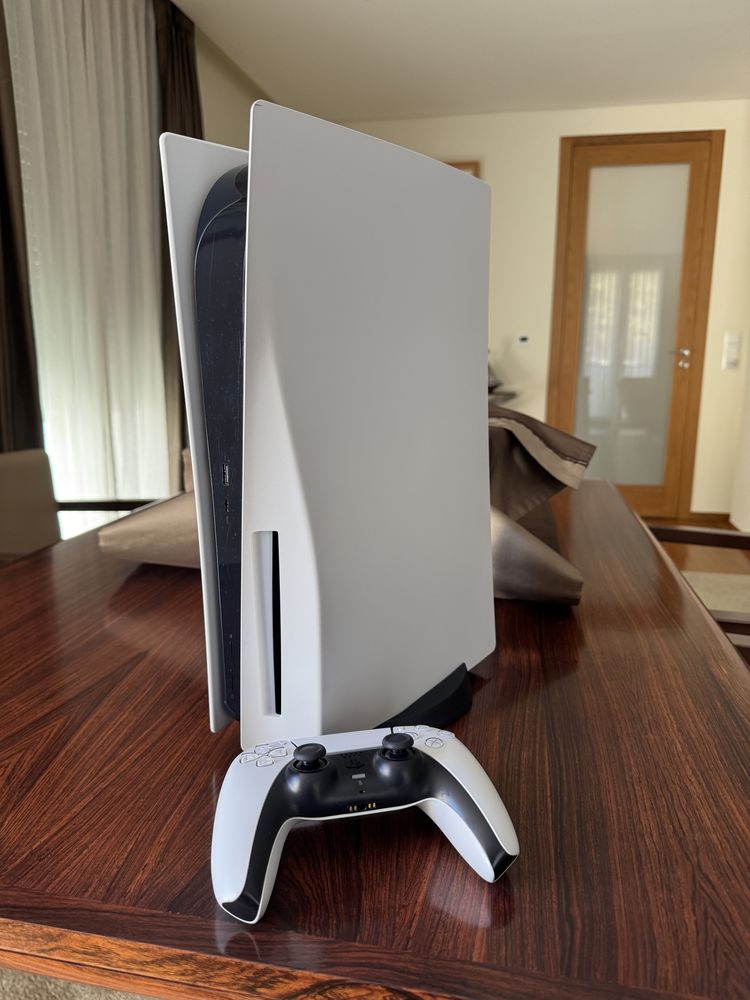 Ps5 com disco, como nova