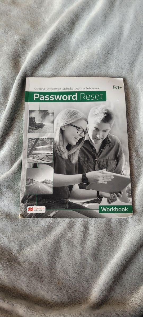 Książki do liceum password reset podręcznik i ćwiczenia