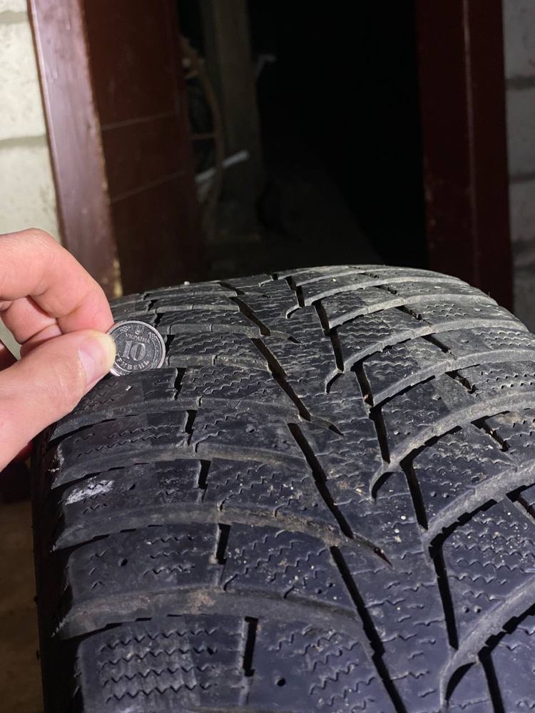 Laufenn 215/60r16