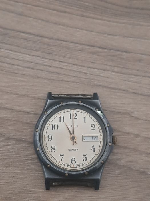 Годинник Luch QUARTZ
