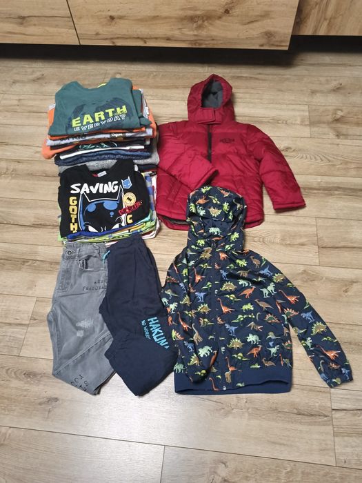 Duża paka ciuchów r.122/128