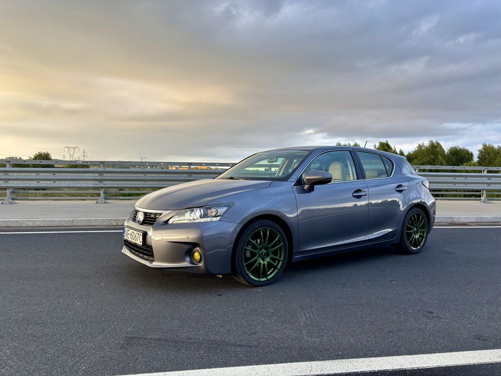 Lexus CT200h hybryda salon PL niski przebieg bardzo zadbany
