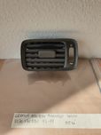 kratka nawiewu prawego volvo S70 V70 XC70  97- 00