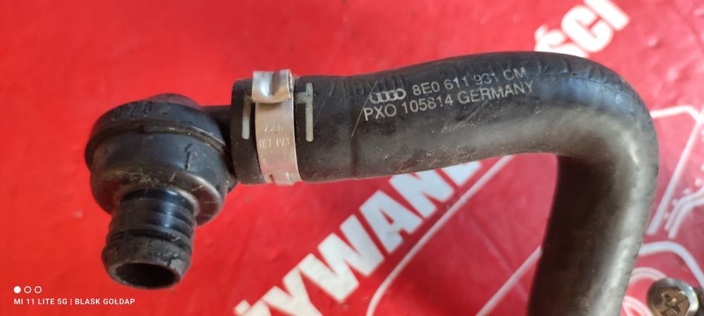 Zawór Odpowietrzający Pokrywę Zaworów Audi A4 B6 2.0 B ALT Automat 02