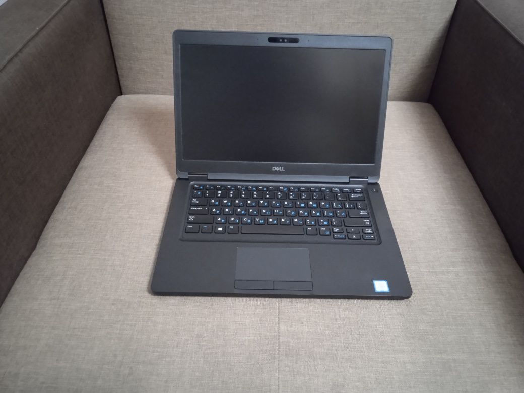 Ноутбук Dell Latitude 5490, Intel Core i5-8350U,4 ядра-8 потоків