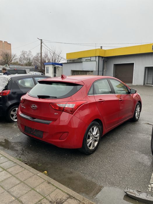 Hyundai Elantra 2013