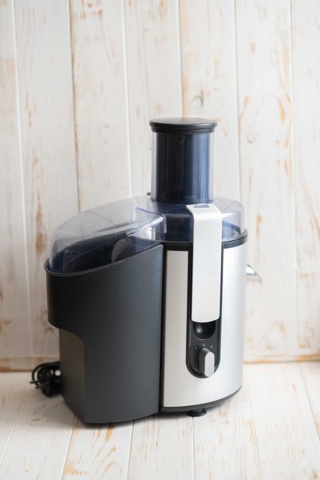 Продам Соковижималка відцентрова Phillips