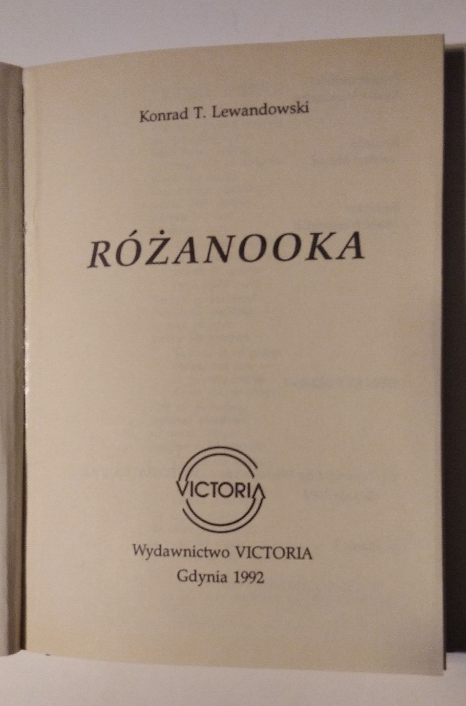 Różanooka Konrad T. Lewandowski Literatura fantazy.