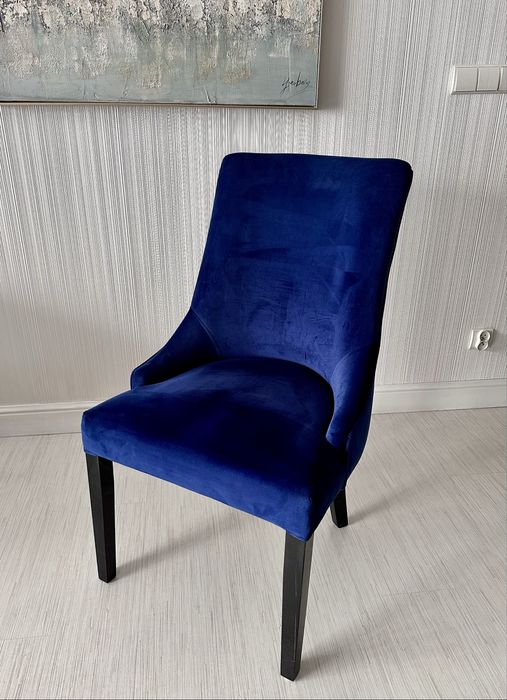 Krzeslo Madame Westwing velvet granatowe