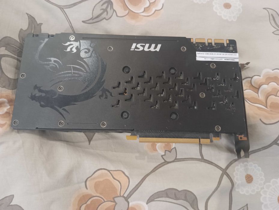 1080 8 gb переважає RX 580 590 1070 1660 Super помі термопаста і термп