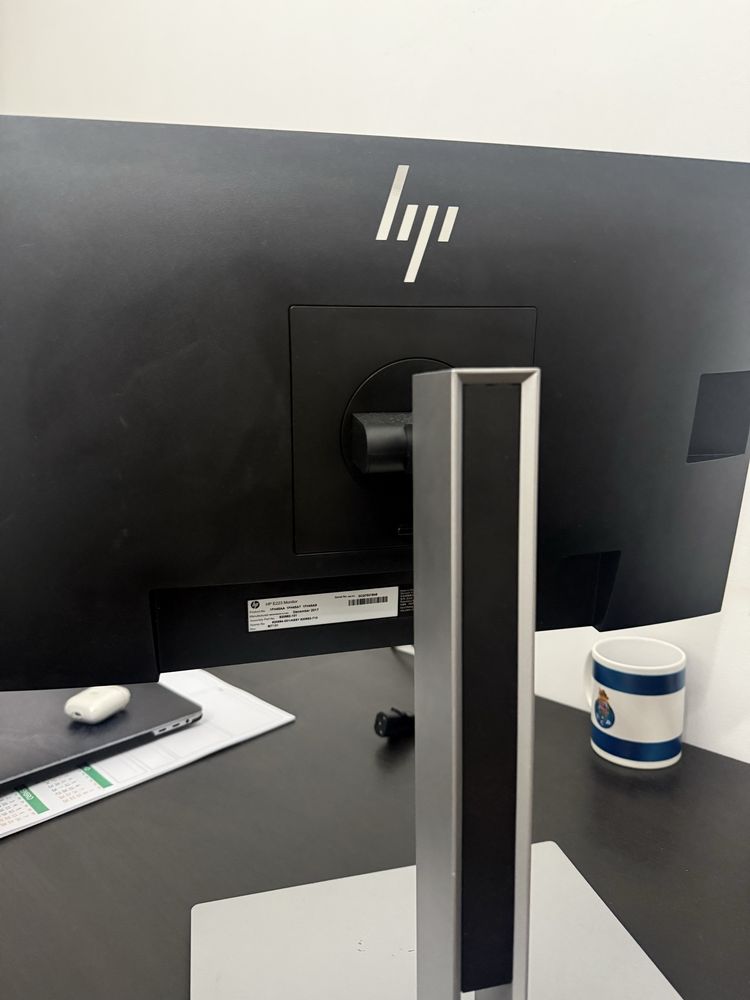 Monitor HP EliteDisplay E223 21.5" Full HD LED VGA,DP,HDMI
