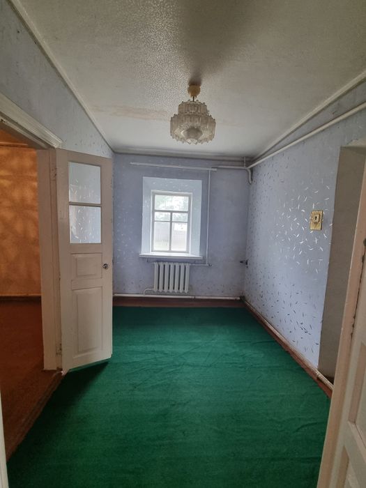 Продам дом в центре  Знаменовки. НЕ СДАЮ!