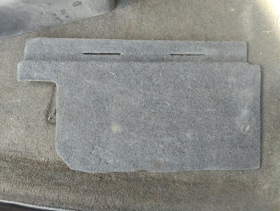 Audi A8 D2 osłona pokrywa akumulatora