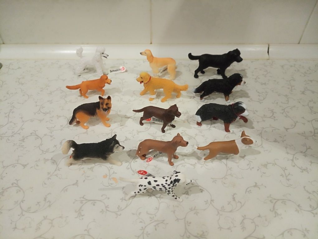 Адвент календарі Schleich та собаки