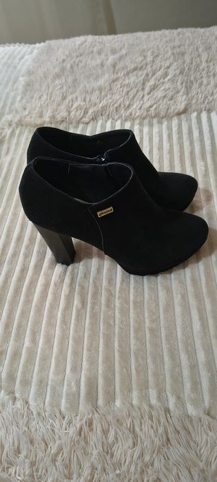 Botim Pouco Usado - GINOVA