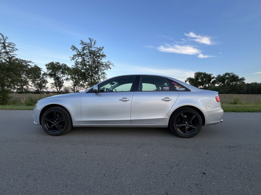 Audi A4 B8 2.0 TDI 2008r.