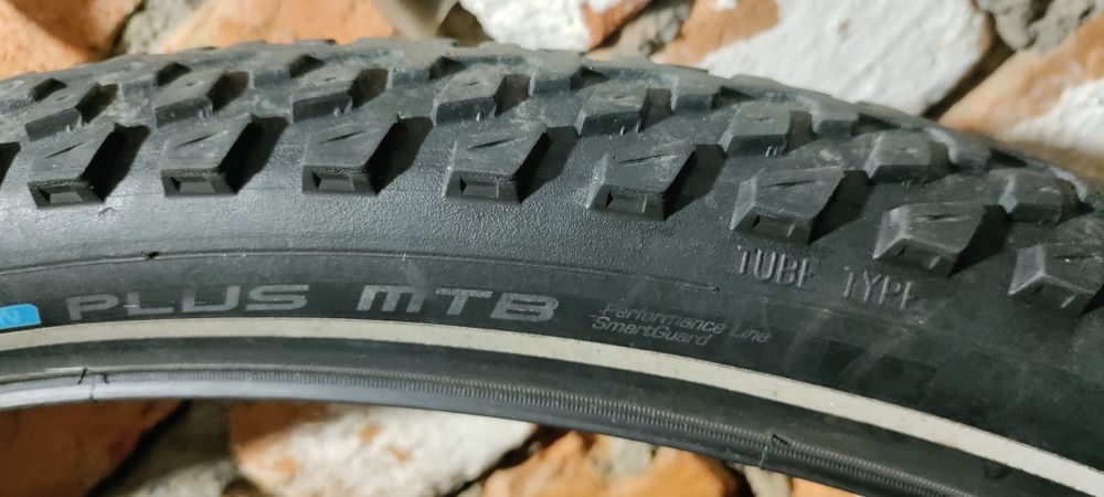 Велосипедна гума антипрокольна Shcwalbe 29 MTB Marathon Plus