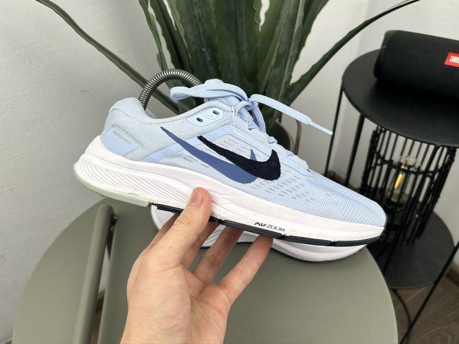 Оригінал! Кросівки Nike Zoom Structure 37.5 розмір М06205