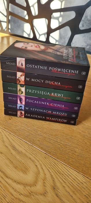 Akademia wampirów 1-6 Richelle Mead