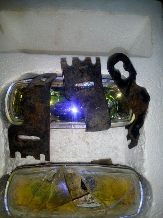 Додаткова автомобільна фара з габаритом бв.