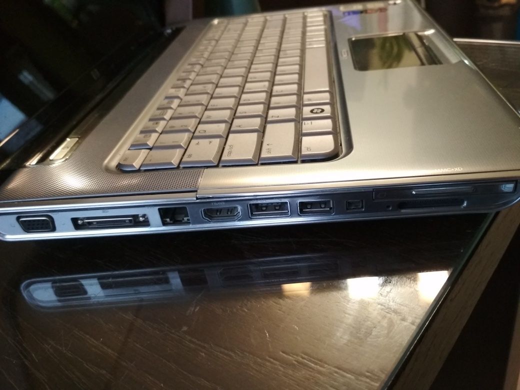 Sprzedam laptop HP pavilion dv5 1010 ew z HDMI