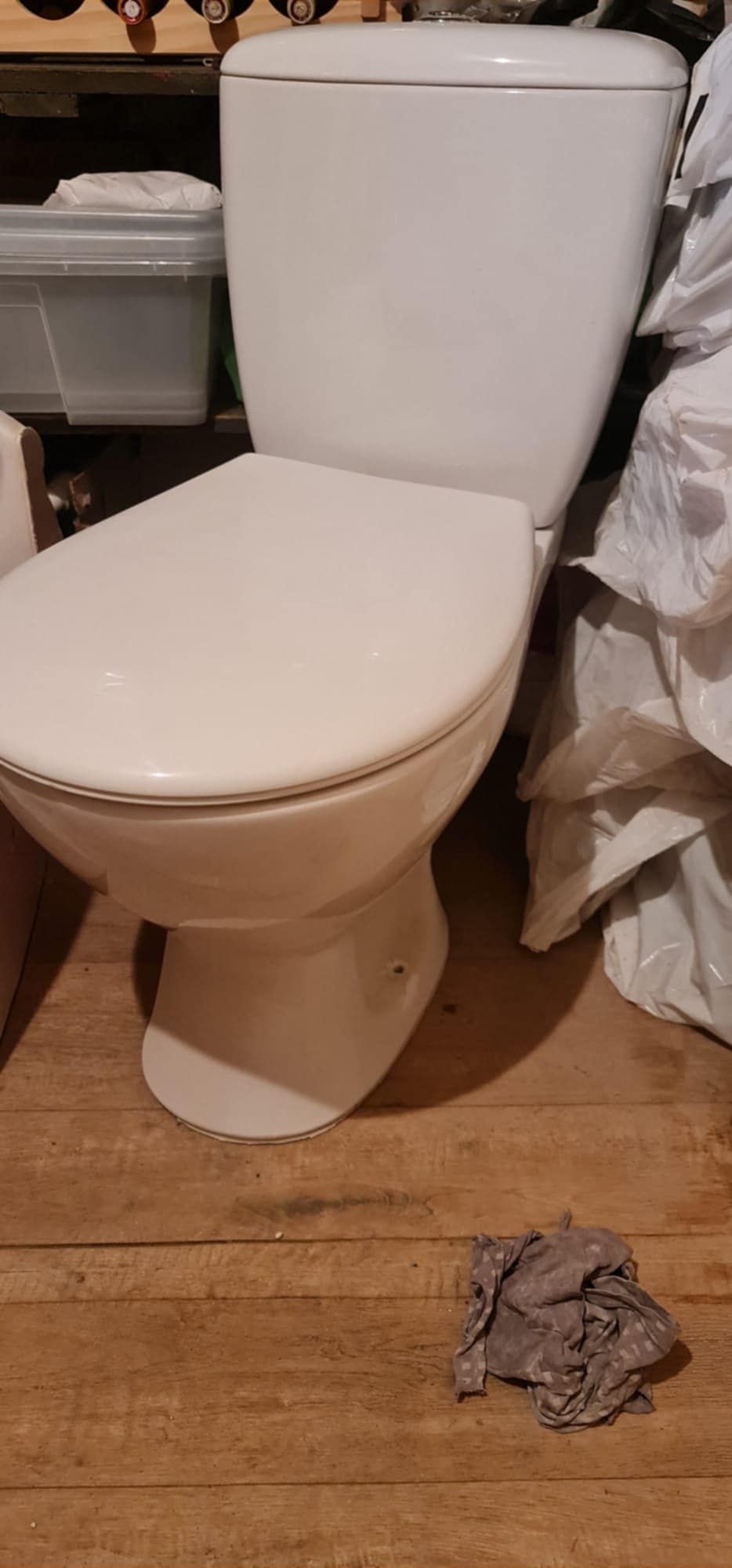 Kompakt WC Cersanit z deską wolnoopadająca