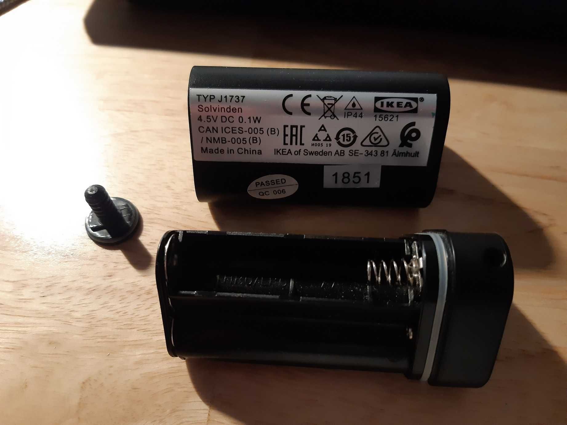 Pojemnik na baterie / akumulatory 3 x AA R6 IKEA Girlandy ogrodowe