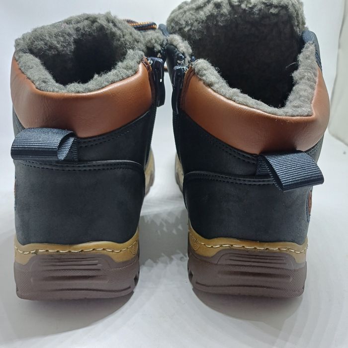 Nowe traperki buty zimowe roz 40 dł wkładki 25 cm