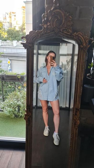 Подовжена рвана джинсовка ексклюзивного бренду REHAB США