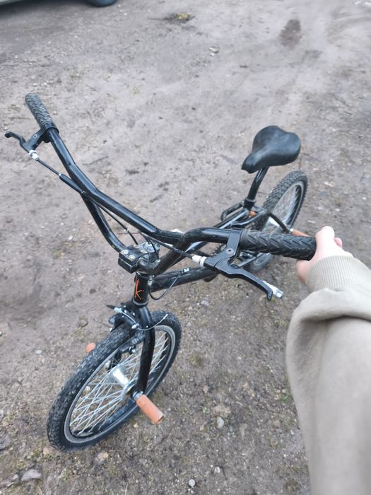 Odnowiony Czarny BMX