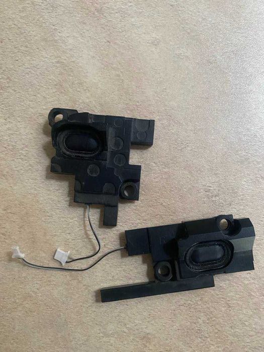 Głośniki lewy i prawy Lenovo IdeaPad 700-17isk