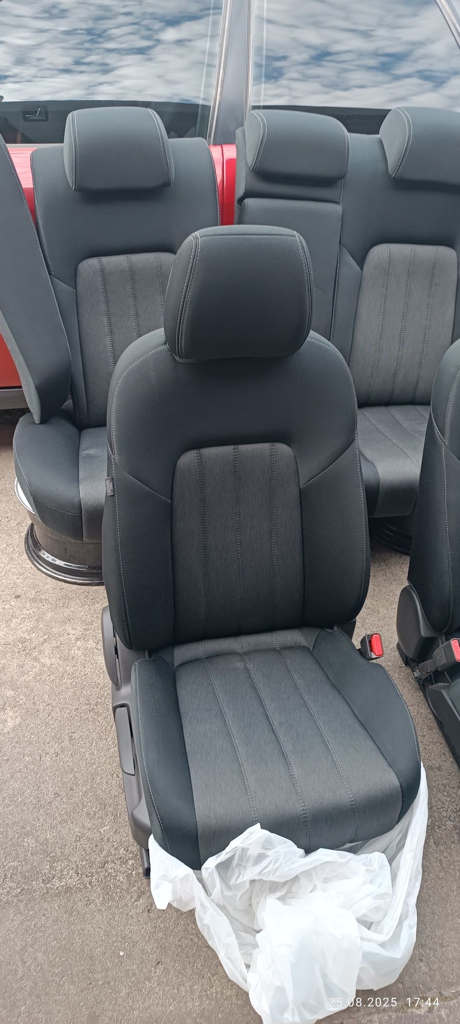 Салон Mazda 6 GL 2018-2022