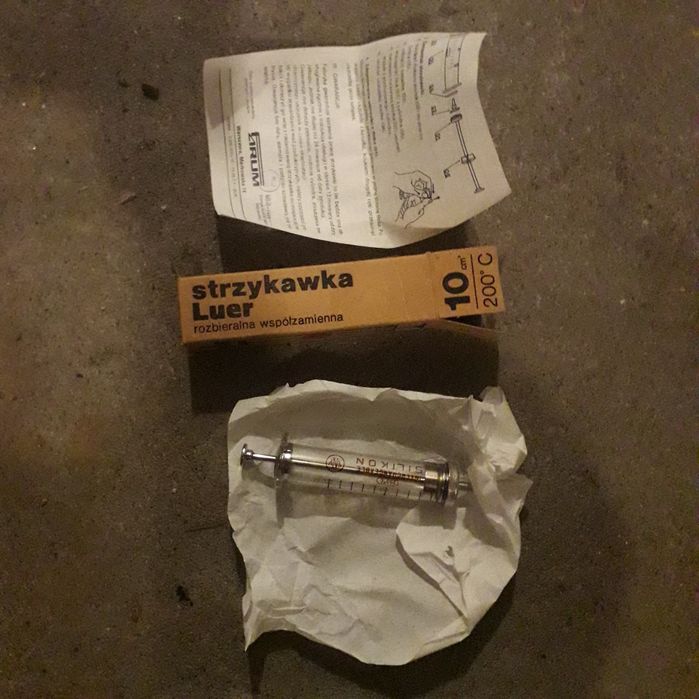 Strzykawka szklana stara retro