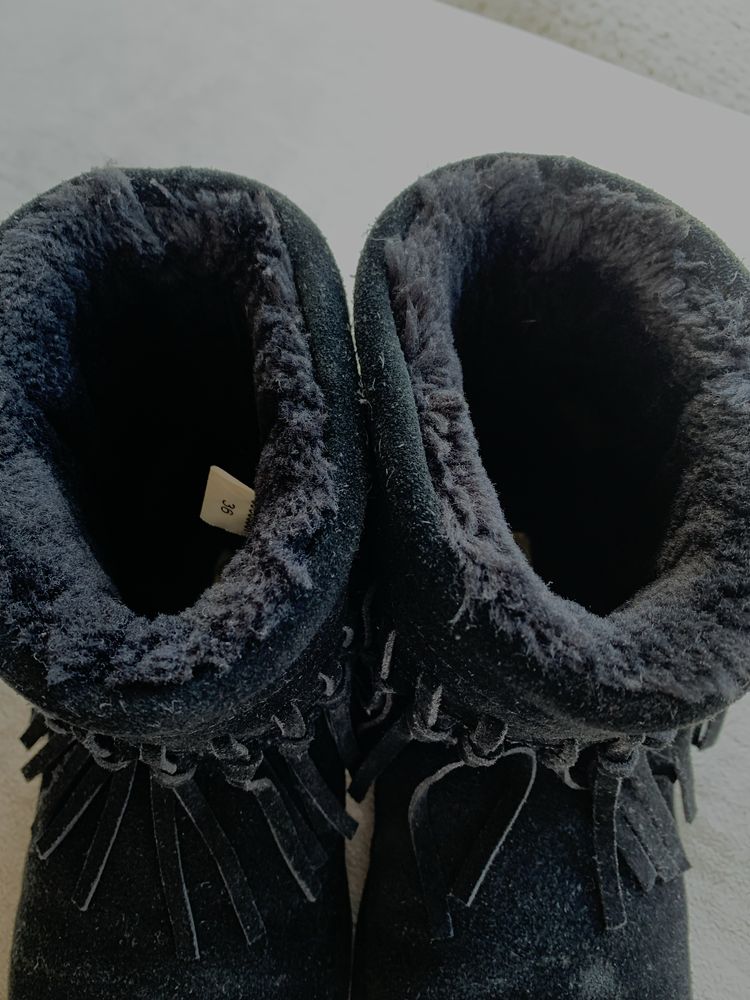 Czarne buty zamszowe Si rozkiar 36