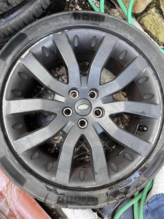 4 pneus e jantes range rover