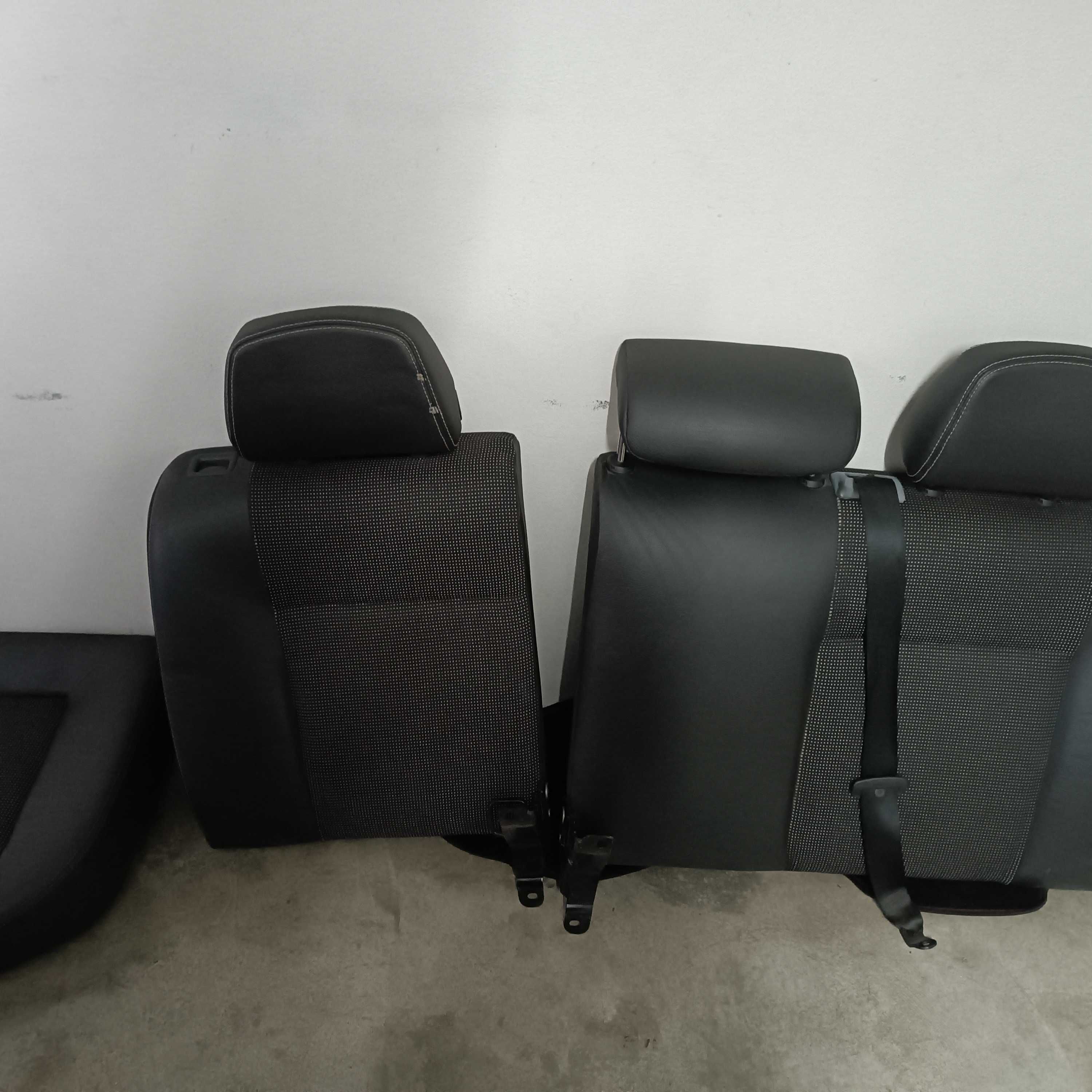 Bancos Opel astra h