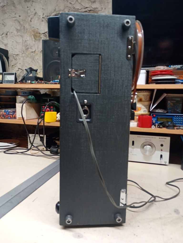 Magnetofon szpulowy lampowy Akai m8