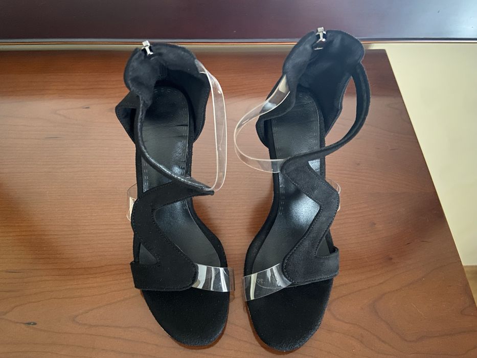 Sandálias de senhora, de salto alto