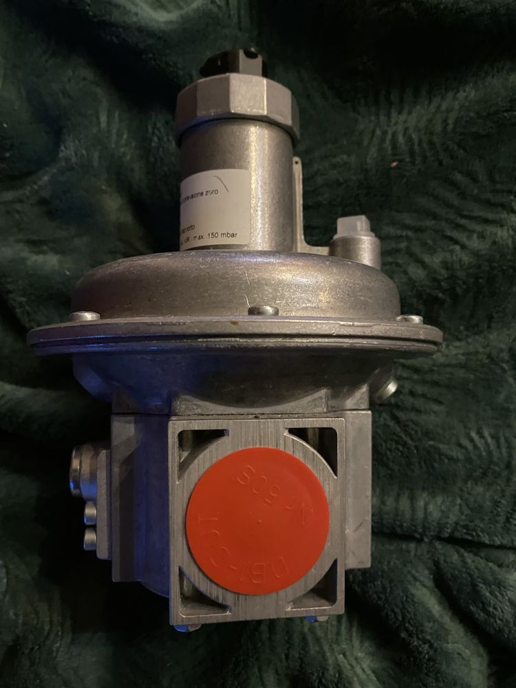 FRNG 510 DUNGS - regulator ciśnienia 1"