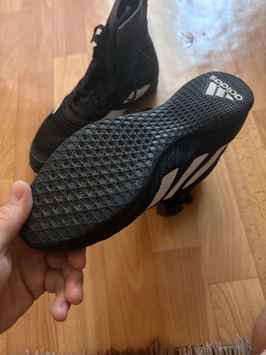 Боксерки adidas