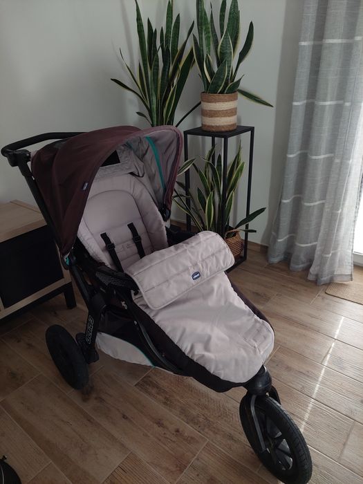 CHICCO TRIO Active 3 in 1 wózek spacerowy gondola fotelik niemowlęcy