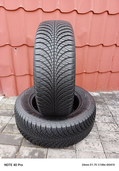 Opony 235/65/17 Goodyear Vector 4 season