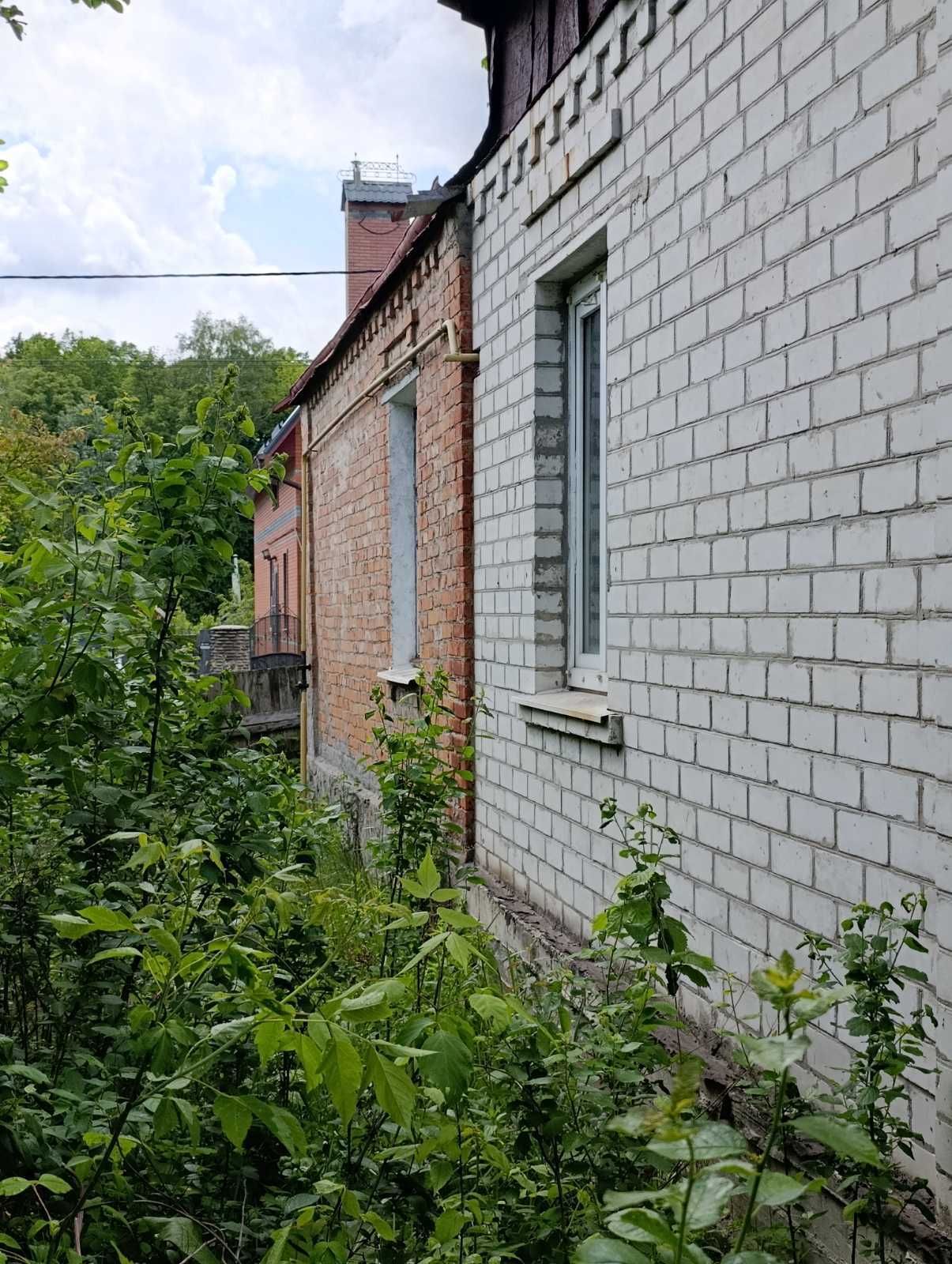 продам   кирпичный дом с удобствами в пос.Новый-Высокий, Е-відновлення