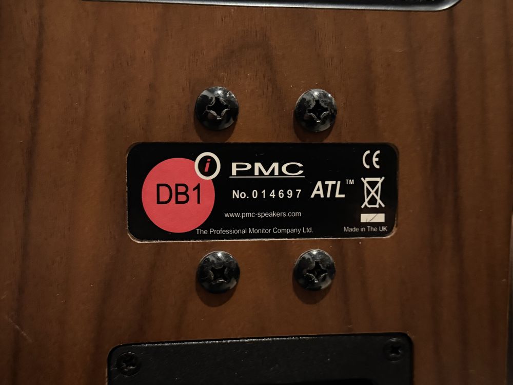 PMC monitory DB1 kolumny podatawkowe