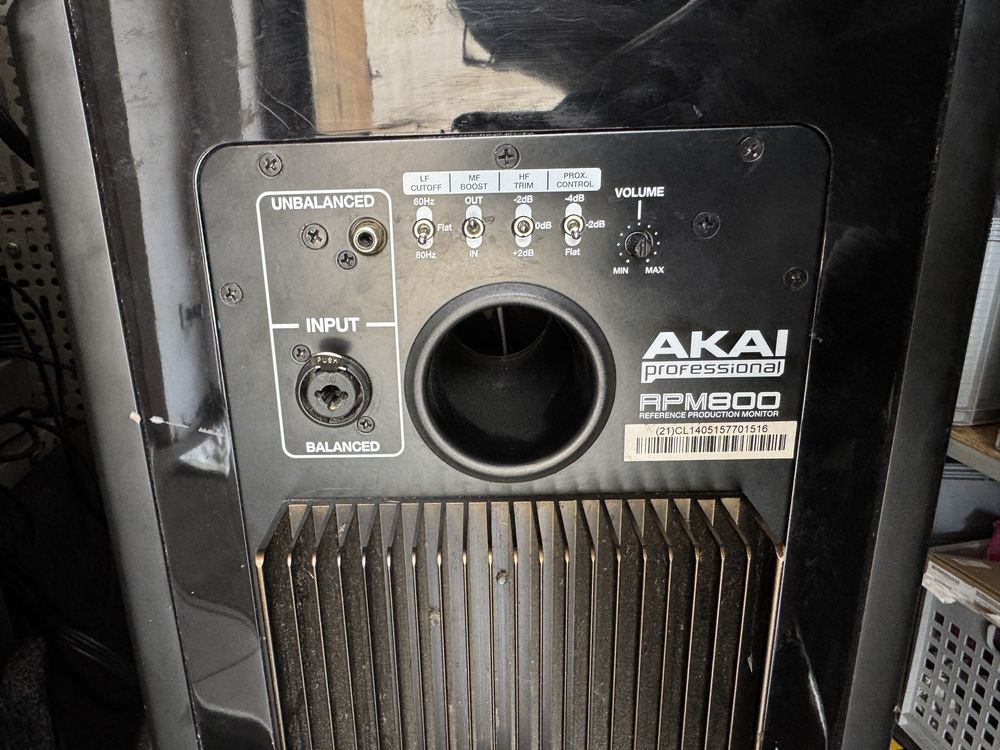 Aktywny monitor studyjny AKAI 8”