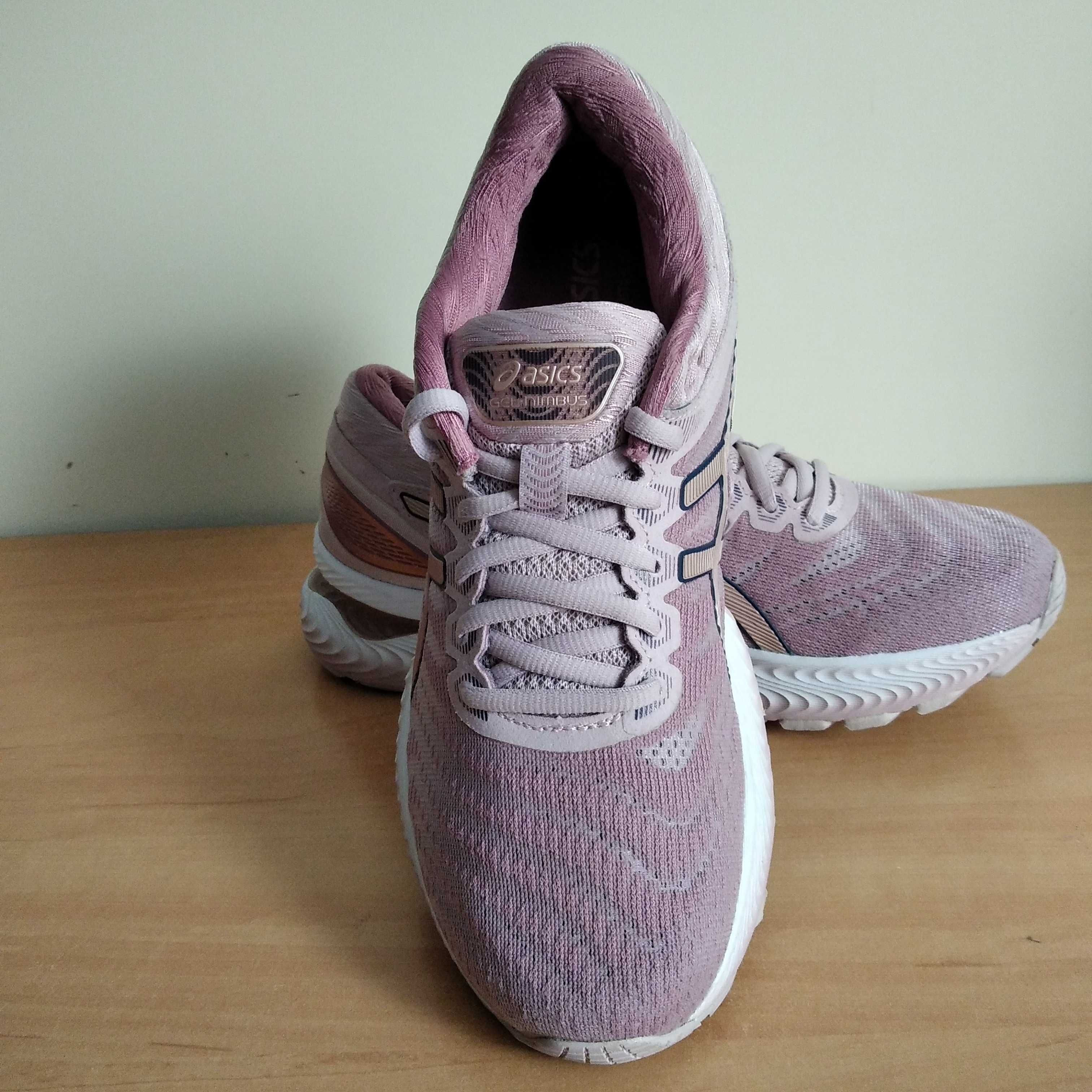 Profesjonalne buty biegowe ASICS Gel Nimbus 22 roz.eu-38