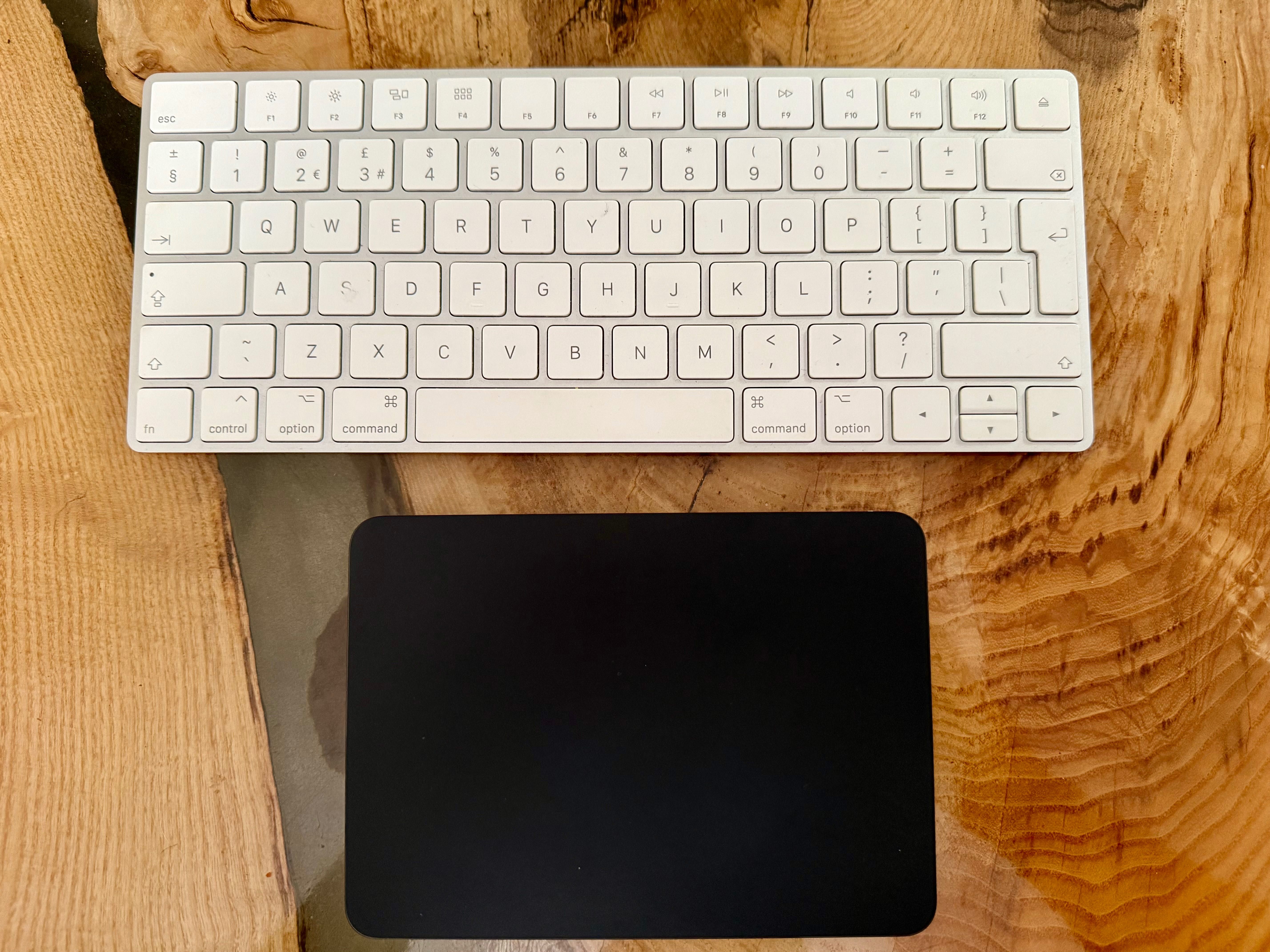 Apple Magic Keyboard 2 oraz Apple Magic Ttackpad 2